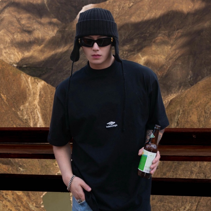 balenciaga 3m logo embroidery crew neck t-shirt